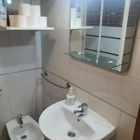 شقة 3f, Aire Acondic, 80m2, 2 Dormitorios, 4 Huespedes, Wifi Gratis La Línea de la Concepción
